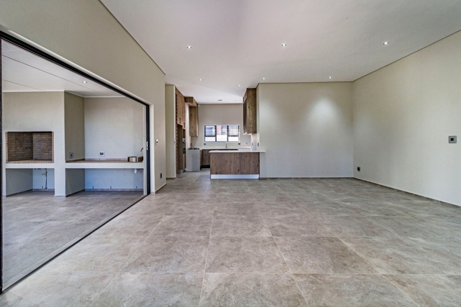 4 Bedroom Property for Sale in Mzuri Estate Western Cape